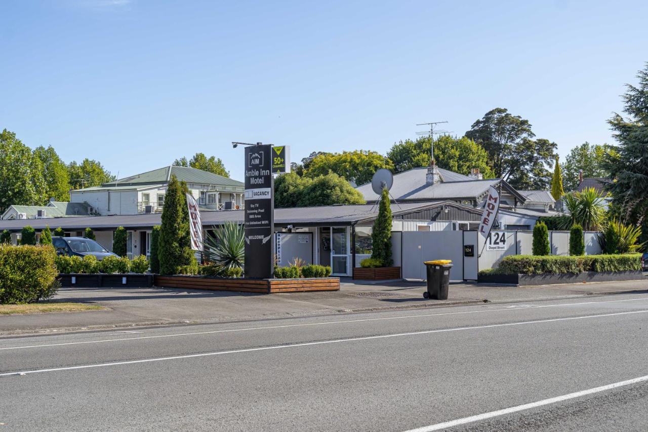 Amble Inn Motel Мастъртън Екстериор снимка